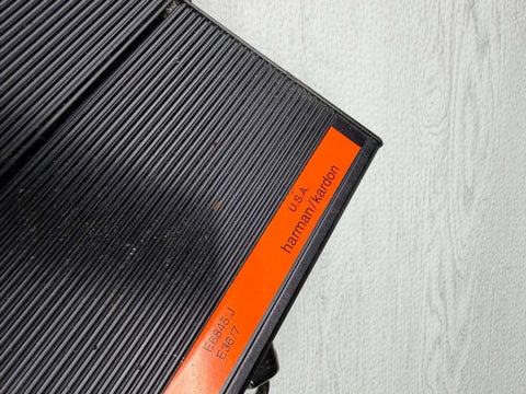 96–02 BMW Z3 Roadster/Coupe Harman Kardon HiFi Audio Sound Amplifier OEM 8399683