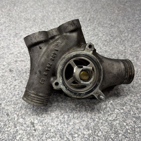 00-03 BMW 5 SERIES E39 M5 4.9 V8 Thermostat Housing OEM 1406764