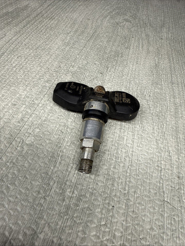 2011 BMW E90 E92 E93 328 335 TPMS TIRE PRESSURE TPMS SENSOR VALVE 6790054