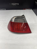 01-06 E46 BMW 330 M3 CONVERTIBLE REAR LED TAIL LIGHT LEFT 6937453 *BAD LEDS