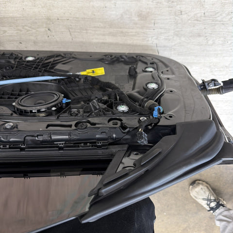 BMW G82 G83 M4 21-25 Front Right Passenger Side Door Shell Assembly OEM *Local*