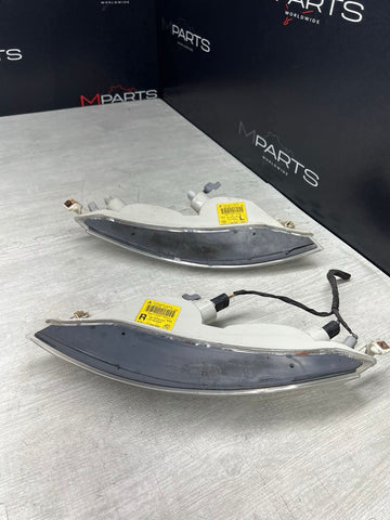 2004-10 BMW E63 E64 645 650 M6 Front Turn Signal Lights Lamps OEM