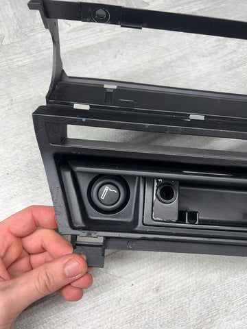 BMW 01-06 E46 M3 Radio Non Navi Mounting Bracket Storage Tray