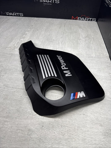 15-20 BMW F80 F82 F87 M2 M3 M4 S55 Engine Ignition Coil Appearance Cover *Crack