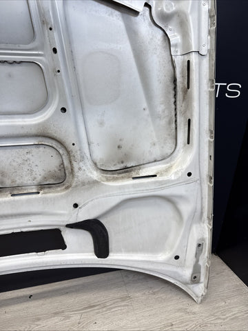 (PICKUP ONLY) BMW E46 M3 01-06 Front Hood Bonnet Panel Alpine White