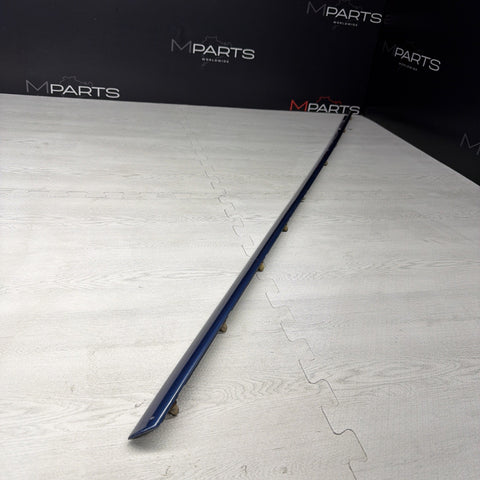 BMW 01-06 E46 M3 FRONT RIGHT DOOR TRIM MOLDING TOPAZ BLUE 8208670