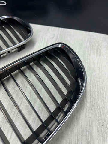 08-13 BMW E90 E92 E93 M3 Front Bumper Kidney Grilles Chrome OEM