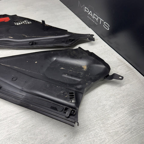15-20 BMW F80 F82 F83 M3 M4 WINDSHIELD WIPER COWL COVERS TRIM PANELS 8059697