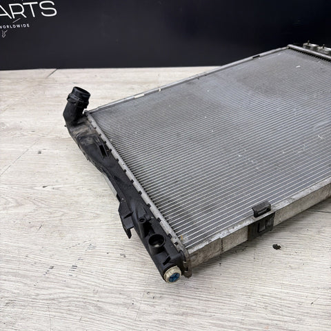 08-13 BMW E90 E92 E93 M3 S65 MAIN ENGINE COOLING RADIATOR CONDENSER ASSEMBLY OEM