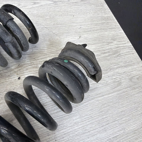 BMW F80 F82 F83 M3 M4 20-25 Rear Right RH Left LH Coil Spring Pair OEM MR