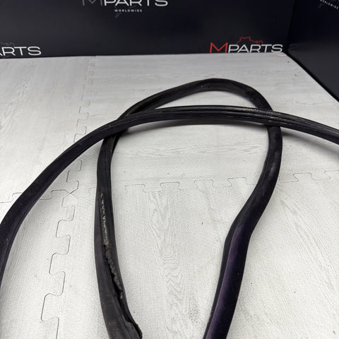 92-99 BMW E36 M3 323 325 328 Front Driver Door Weather Strip Seal Coupe Black *