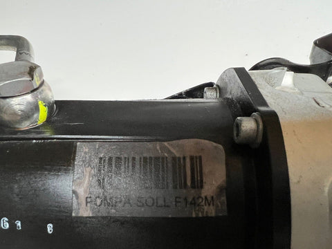 15-19 Ferrari 488 Spider Hardtop Top Hydraulic Pump