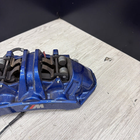 21-26 OEM BMW G80 G82 M3 M4 Front Driver Side Brake Caliper Brembo Blue