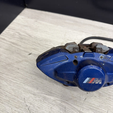 BMW F80 F82 F83 M3 M4 15-20 REAR LEFT DRIVER SIDE BREMBO BRAKE CALIPER OEM RED