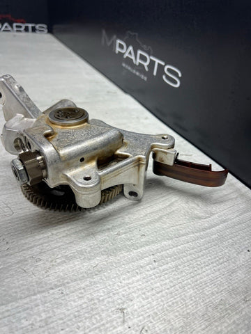 BMW 06-10 S85 V10 E60 E63 E64 M5 M6 High Pressure Vanos Oil Pump 11367841784