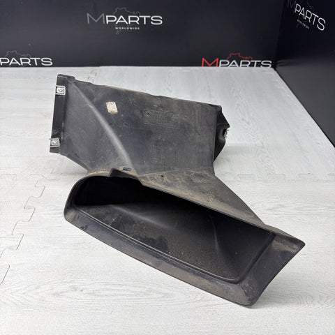 08-13 BMW M3 E90 E92 E93 Front Right Transmission Oil Cooler Duct OEM 7900824