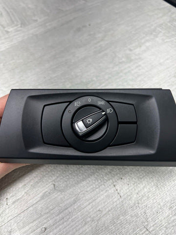 09-13 BMW E90 E92 E93 M3 Headlight Switch Light Control Module 916939601