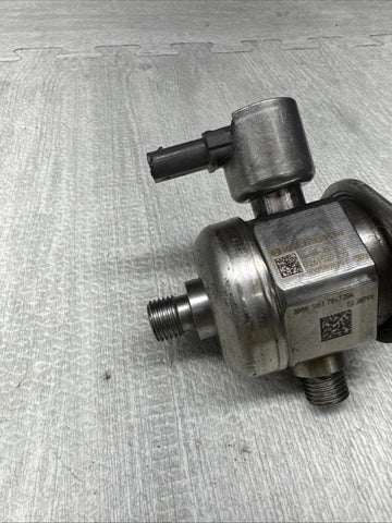 15-20 OEM BMW F80 F82 F83 F87 M2 M3 M4 Engine S55 HPFP High Pressure Fuel Pump