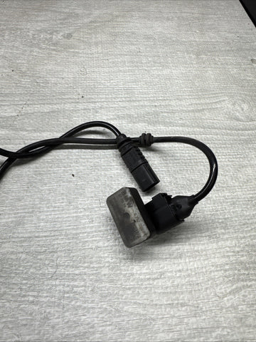 BMW F80 F82 M3 M3 M4 15-20 Acceleration Sensor 6797033