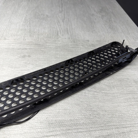 BMW E46 M3 2000-2006 Hood Grille Vent Grill OEM 51132694723 *Notes*