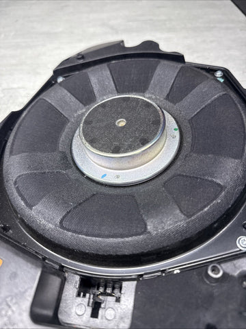 OEM BMW F30 F32 F33 F34 F36 F80 F82 Sub Subwoofer Right Audio Speaker HK 9210152