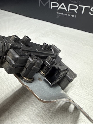 01-06 BMW E46 330 M3 Coupe Rear Left Driver Window Motor 8238743 OEM