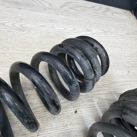 BMW F80 F82 F83 M3 M4 20-25 Rear Right RH Left LH Coil Spring Pair OEM MR