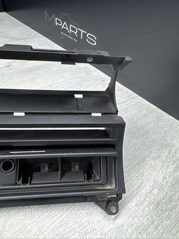 BMW 01-06 E46 M3 Radio Non Navi Mounting Bracket Storage Tray