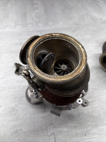 784904402 Turbo Turbos BMW 13-18 F06 F10 F12 F13 M5 M6 X5 X6 F10 F18 11657849044