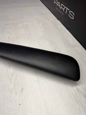 01-06 BMW OEM E46 M3 Trim Armrest Pad Right Passenger Front Black 7891712