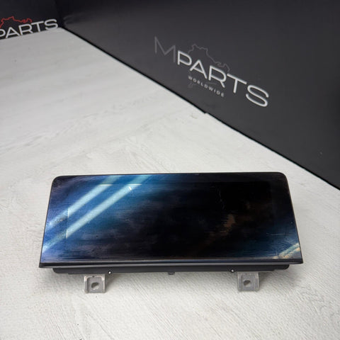 14–17 BMW F20/F21/F22/F23/F87 Central Info Screen Display LK CID8.8″ OEM 9385202