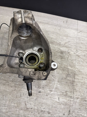 BMW X3M F97 X4M F98 20-24 Left Driver FRONT SPINDLE KNUCKLE HUB BEARING OEM