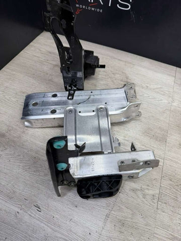 15-20 BMW F80 F82 F83 M3 M4 Front Right Passenger Side Lower Deformation 8054314