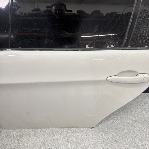 (PICKUP ONLY) 08-11 OEM BMW E90 M3 Sedan Rear Left Side Door Alpine White