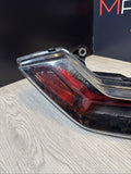 14-21 Oem Lamborghini Huracan Right Side Tail Light 4T0945096