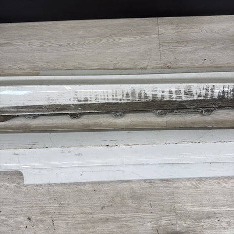 15-20 BMW F82 F83 M4 Original Rocker Panels Side Skirts Alpine White *Notes*