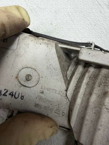 06-10 BMW E64 650 M6 Rear Right Bumper Reflector 63217165816 7165816 OEM