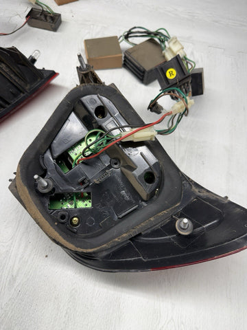 00 01 02 BMW E46 2Dr Coupe 330Ci 328Ci 325Ci 323Ci LED Tail Lights Red Smoke