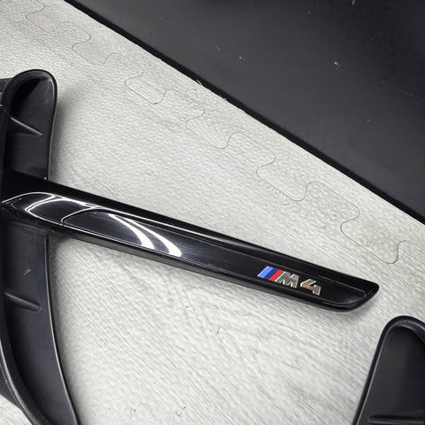 2014–2020 BMW M4 F82 F83 Left Right Fender Side Vent Grills OEM Gloss Black