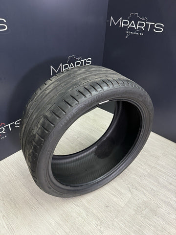 (1) Tire Bridgestone Potenza S001 255/35R19 255/35/19 2553519 96Y 5-7/32