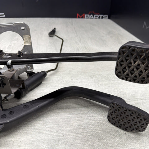 01-06 BMW E46 M3 OEM Clutch and Brake Pedal Assembly + Pedal Covers