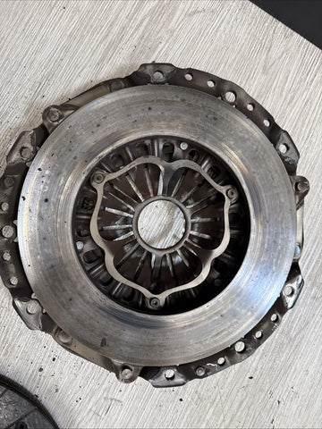 01-06 BMW E46 M3 FLYWHEEL CLUTCH PRESSURE PLATE KIT OEM LUK 8.3MM THICKNESS