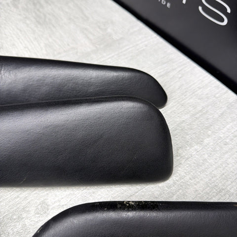 01-06 BMW E46 M3 Convertible Door Upper Arm Rest Armrest Pads Black *Notes*
