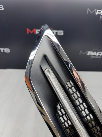 2013-2016 BMW F10 M5 SEDAN FRONT RIGHT FENDER GRILLE W TURN SIGNAL 7903880OEM