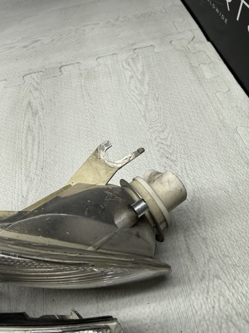 02-06 BMW E46 325 328 M3 Clear Corner Lights Tail Lamps 6919651 6919652 *Notes*