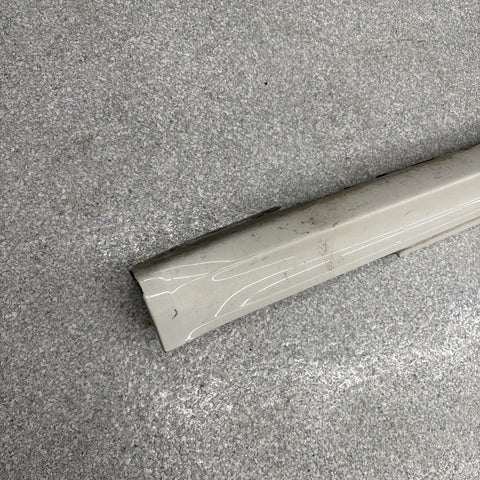 08-13 BMW E92 E93 M3 OEM Right Side Skirt Rocker Panel Alpine White *Notes*