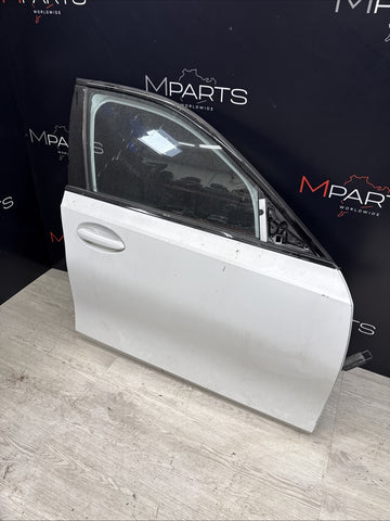 (PICKUP ONLY) BMW 21-26 G20 330 G80 M3 Sedan Front Right Passenger Door Shell