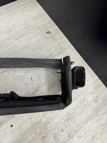 15-20 OEM BMW F80 F82 F83 M3 M4 Front Radiator Upper Air Duct