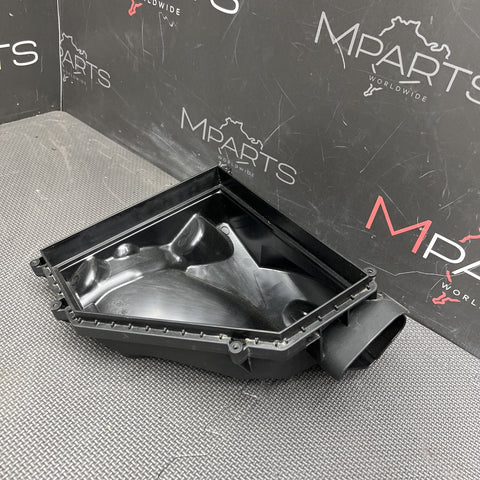 Original BMW 13718095805 Intake Lower Housing 21-23 G80 G82 G83 M3 M4