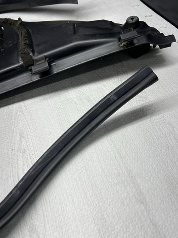 BMW E90 E92 E93 M3 08-13 Front Cabin Micro Filter Housings Covers Set Incomplete